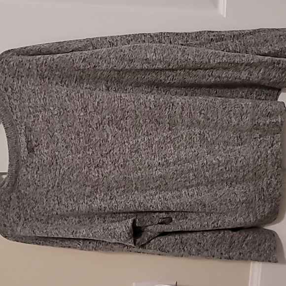 Sweater - Picture 2 of 3